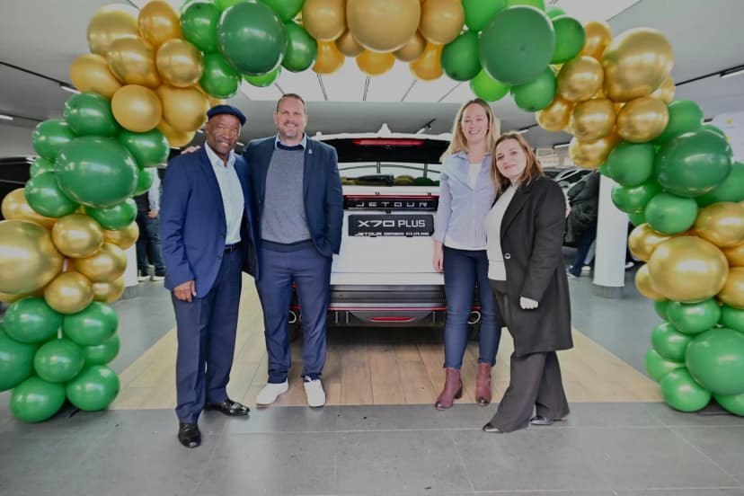 MAKING MANY DREAMS COME TRUE THIS FESTIVE SEASON WITH JETOUR AND REACH FOR A DREAM