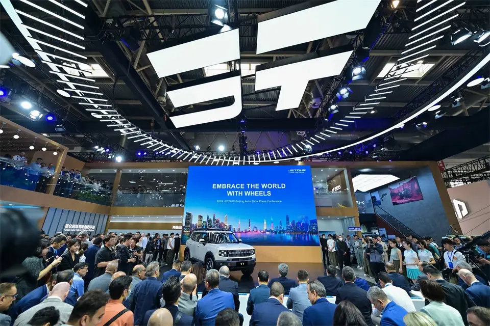JETOUR Showcases Hybrid Off-Road Innovation at Beijing Auto Show: Steering Towards a New Direction in Travel